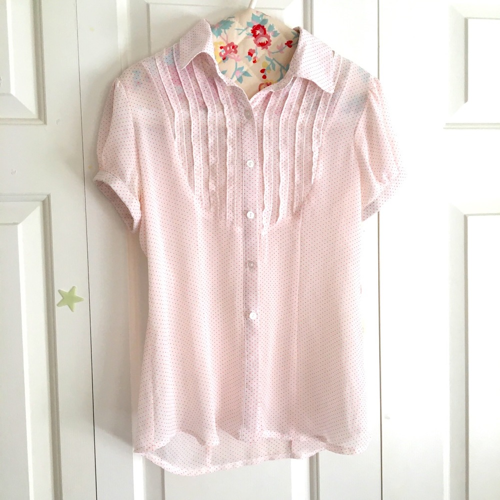 Short Sleeves Pink and White polka dot blouse
